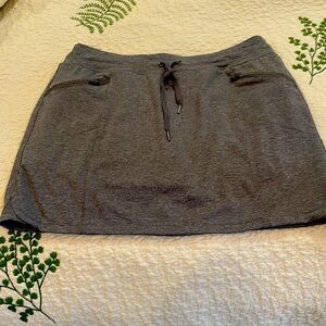 Tangerine skort active ware